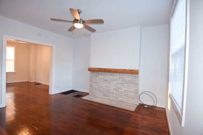 Foto del edificio - 1487-1499 Hamlet St