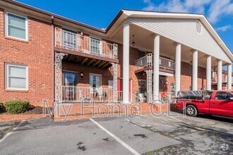 Building Photo - 116 Briarcliff Dr