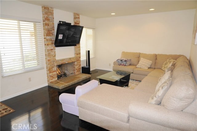 Foto principal - 2015 E Saddlewood Ln