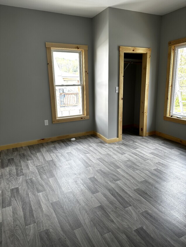 Bedroom - 15 Third St