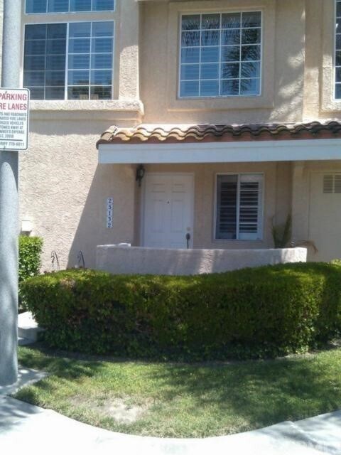 Building Photo - 25132 Via Terracina