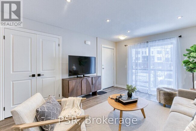 Building Photo - 235 Chapel Hill Dr