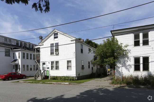 Building Photo - 1 Noyes Ct