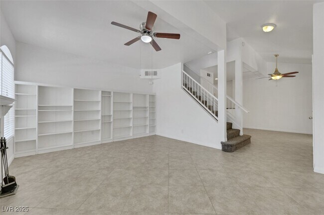 Building Photo - 2607 Peat Moss Ave