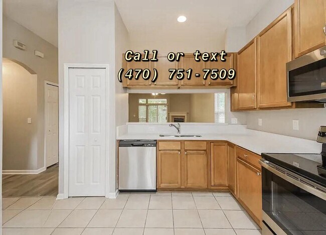 Foto del edificio - 10813 Campus Heights Ln