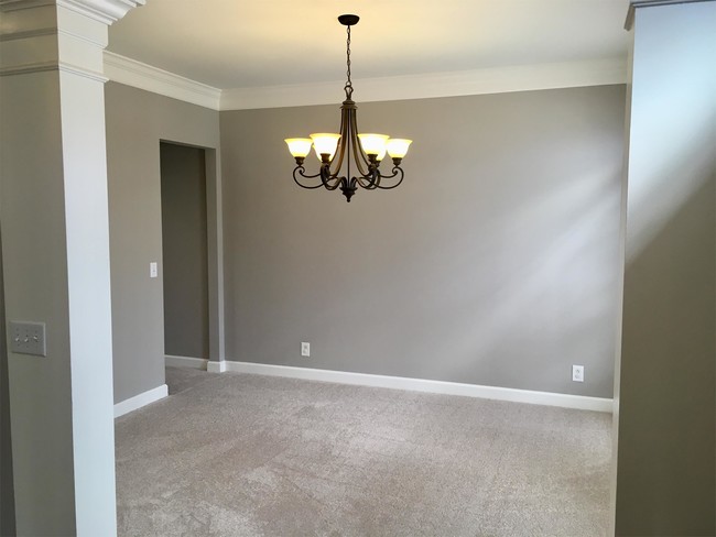 Building Photo - 308 Larkspur Cove