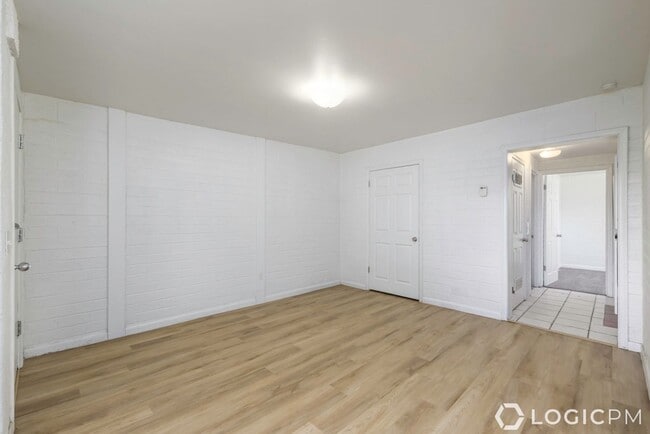 Building Photo - 2769 S 200 E