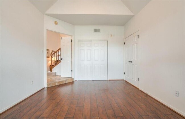 Foto del edificio - 14302 Reissen Ln