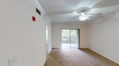 Interior Photo - Ashton at Waterford Lakes