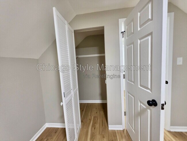 Foto del edificio - 14813 Evers St