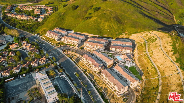 Foto del edificio - 4385 Paxton Pl