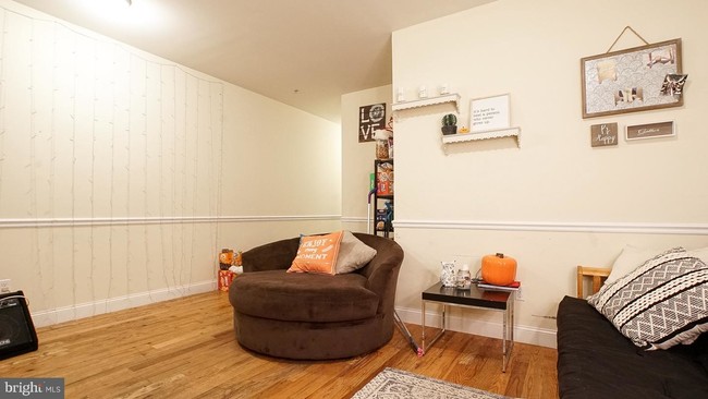 Foto del edificio - 1825 N 18th St