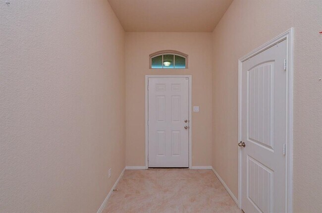 Foto del edificio - 9411 Barton Crossing Ln