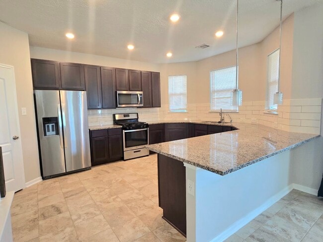 Foto del edificio - 25250 Laird Knoll St