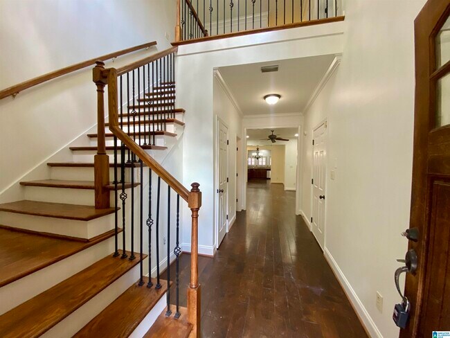 Foto del edificio - 3833 Kinross Pl