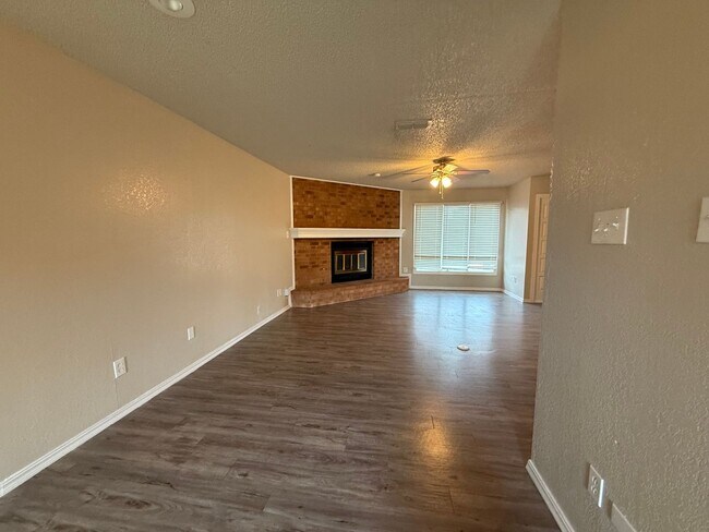 Foto del edificio - Large 2 bedroom