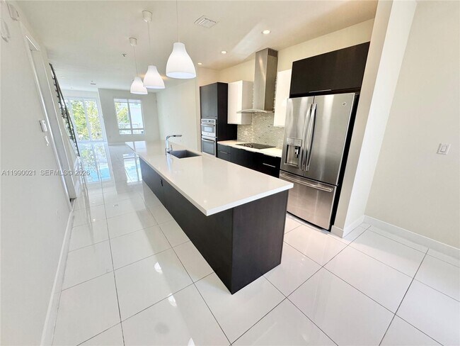 Foto del edificio - 6415 NW 102nd Path