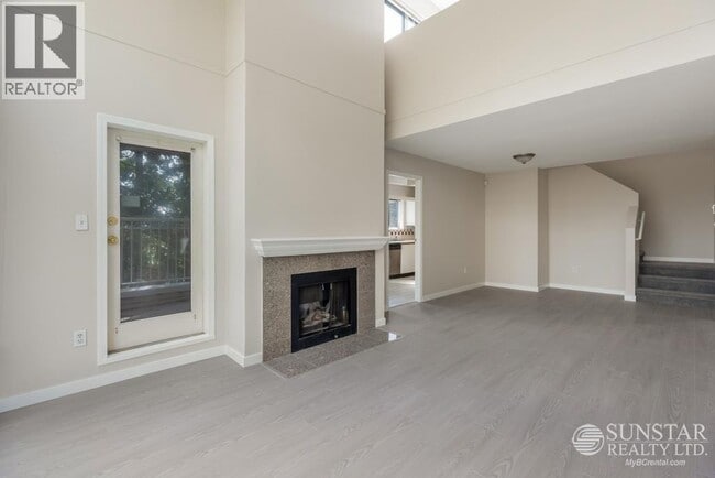 Building Photo - 5488 Arcadia Rd