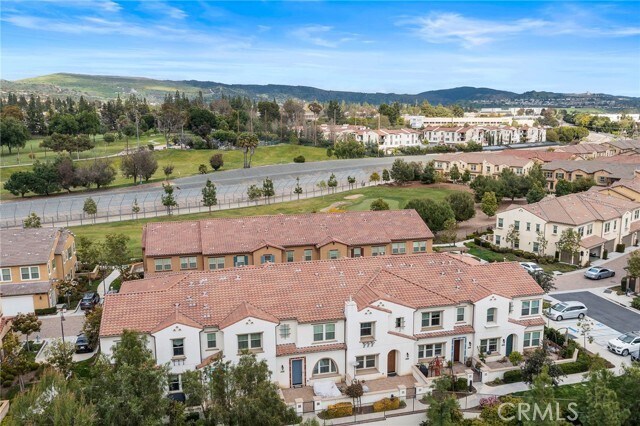 Foto del edificio - 2432 Sanabria Ln