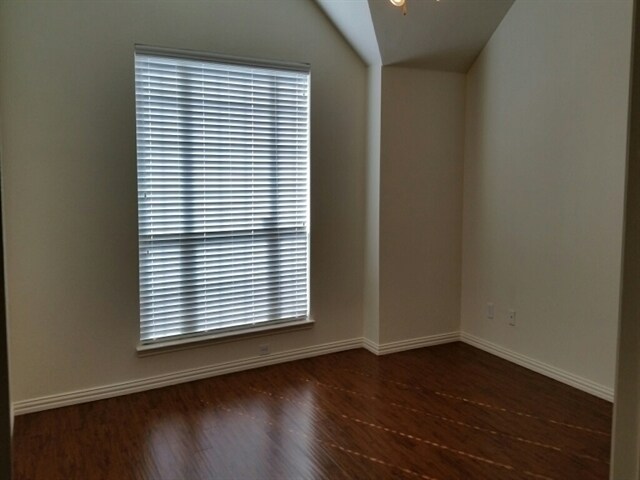 Building Photo - 7501 Providence Dr