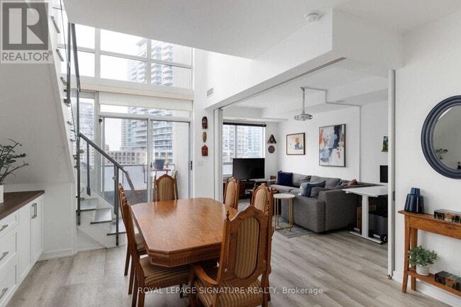 Building Photo - 1 Shaw St