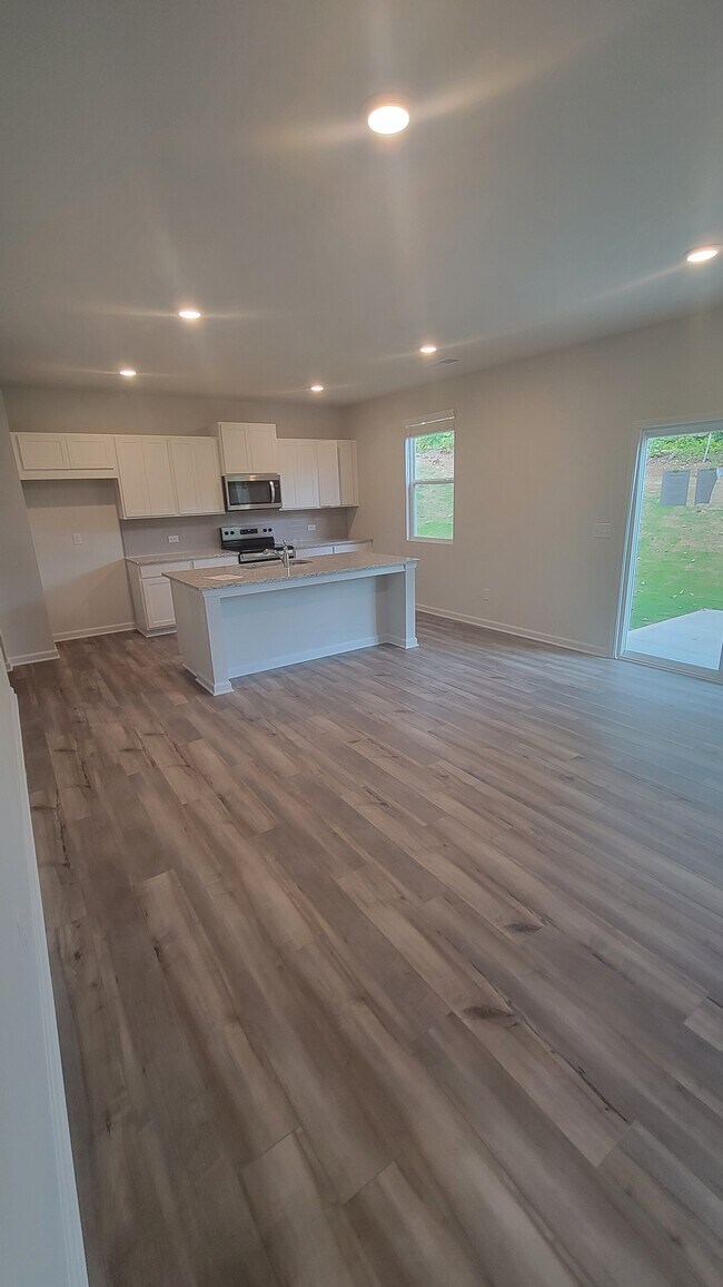 Building Photo - 1049 Prudence Dr