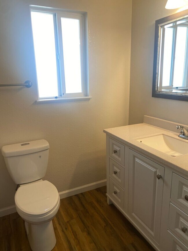 Foto del edificio - Charming 2 bedroom in Vacaville