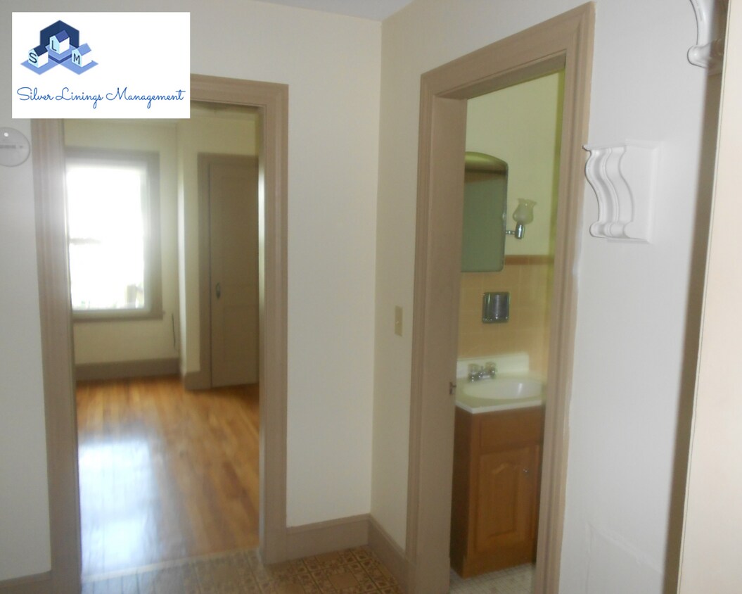 Foto principal - 94 Hurd St