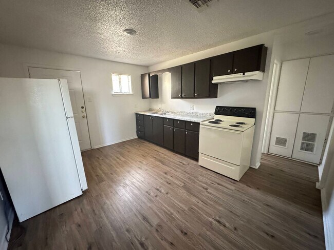 Foto del edificio - 715 N 20th St