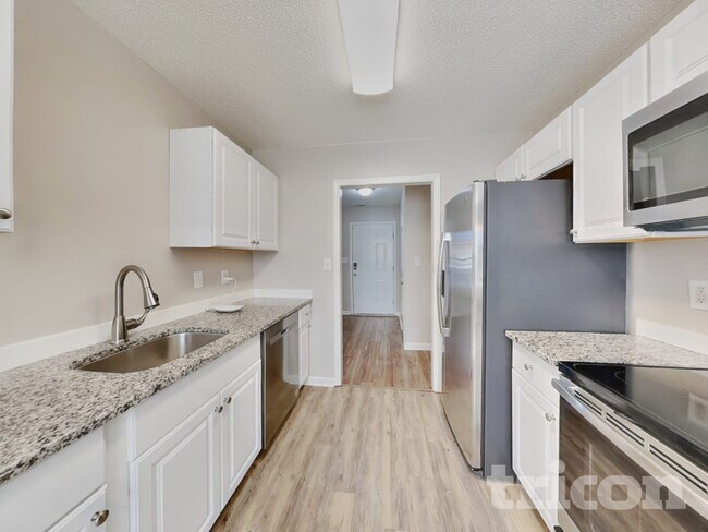 Foto del edificio - 204 Wexford Dr