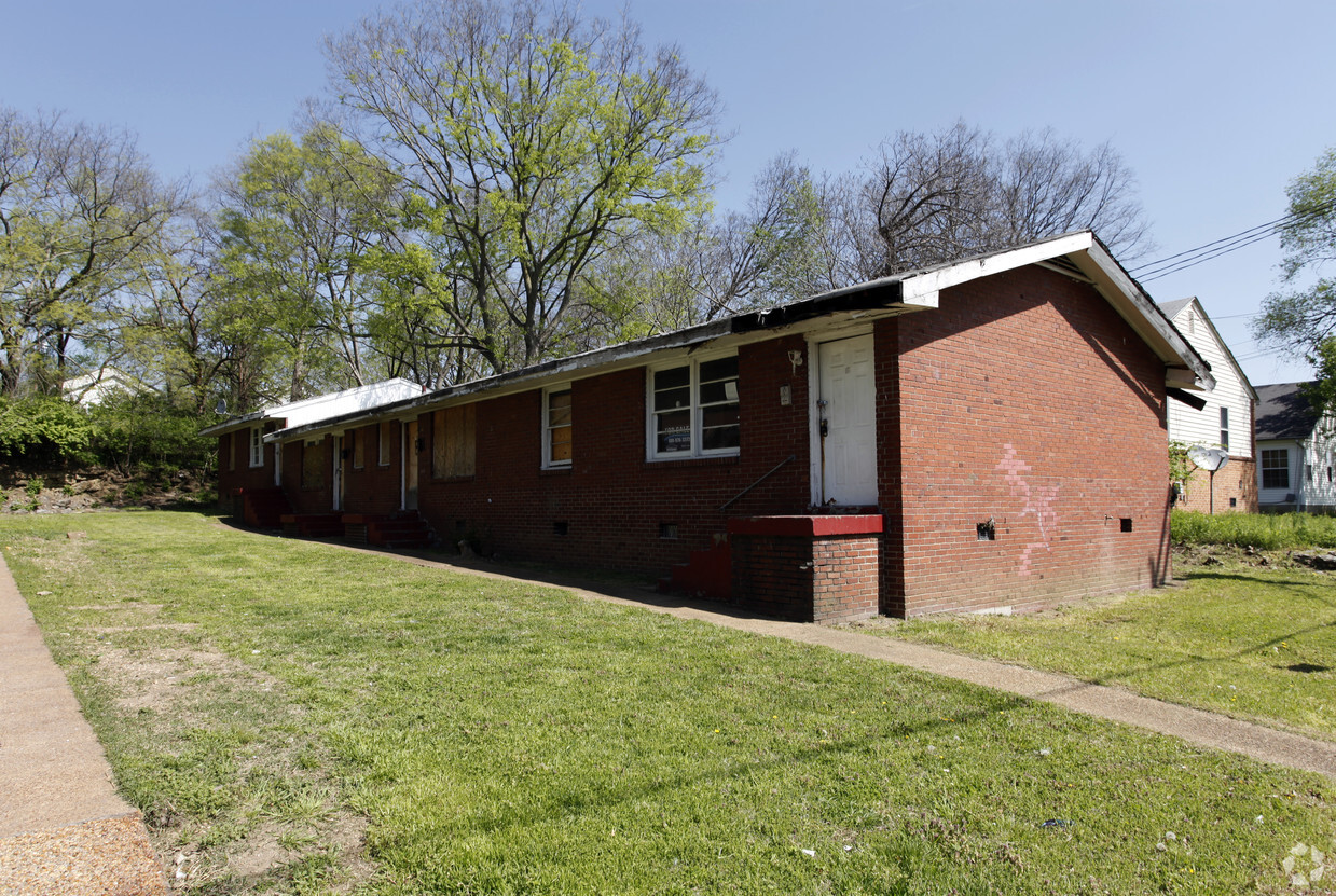Primary Photo - 1304 Ireland St