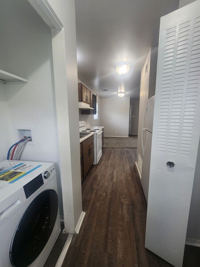 Foto del edificio - Cozy 1-Bedroom Bungalow – Easy Single-Level Living
