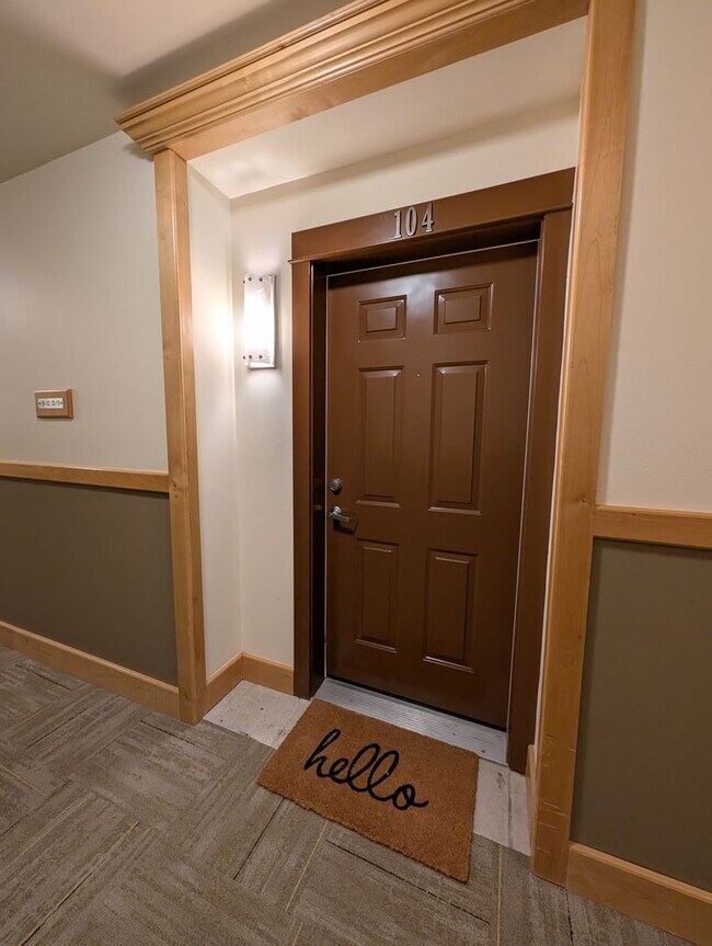 Foto del edificio - 1416 Lindsay Loop