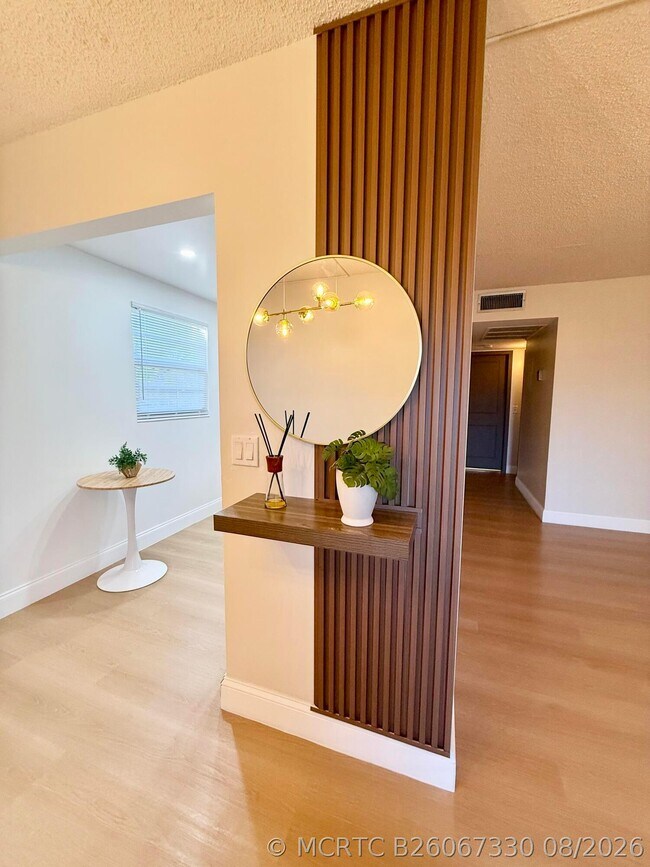 Foto del edificio - 9774 Glades Rd