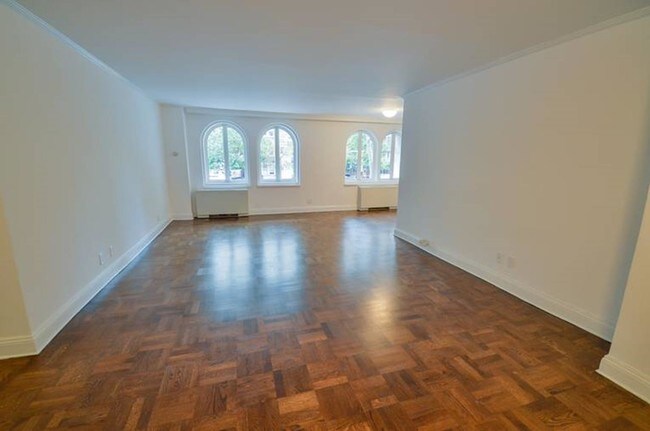 Building Photo - 920 Park Avenue