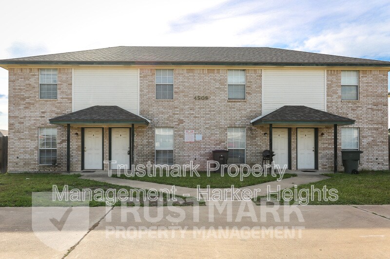 Primary Photo - 4509 Jeff Scott Dr