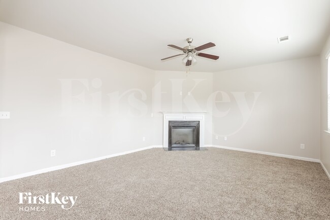 Building Photo - 1247 Heartwood Ave