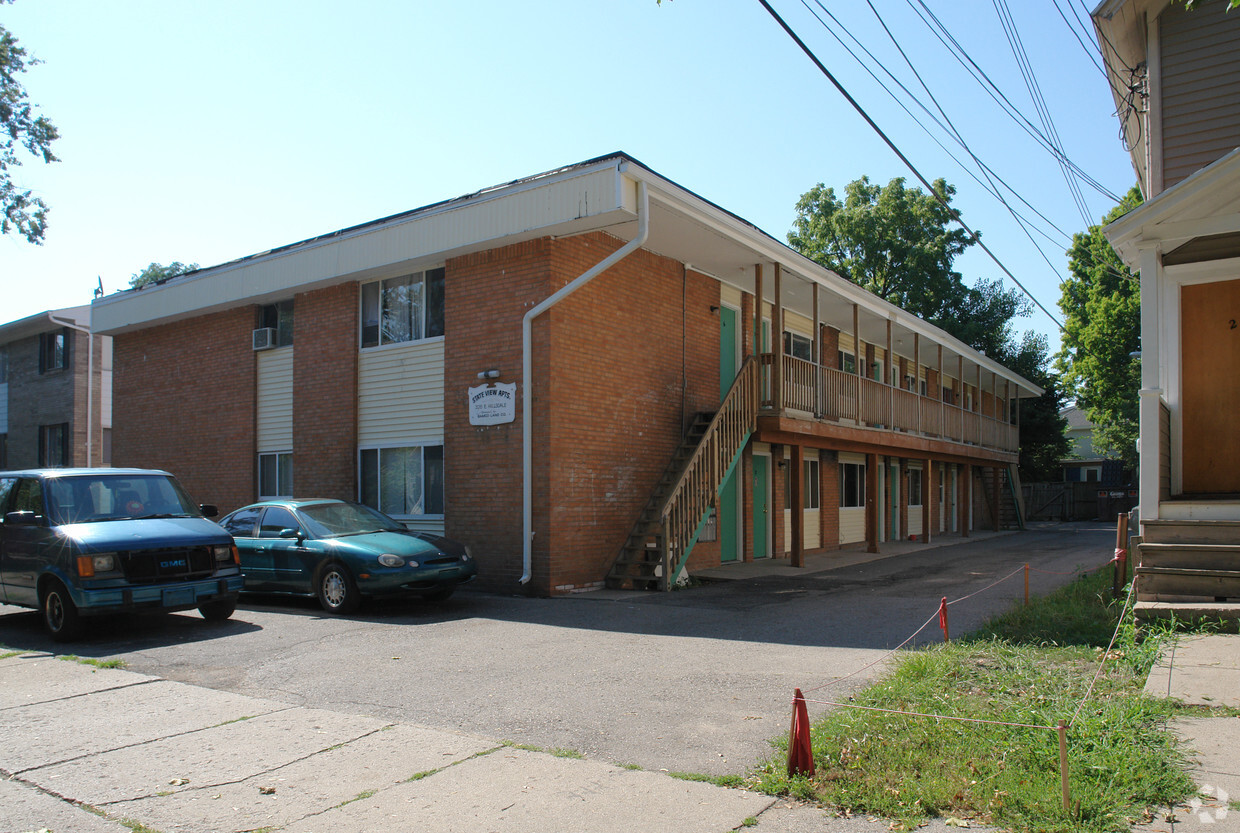 Primary Photo - State View Apartments