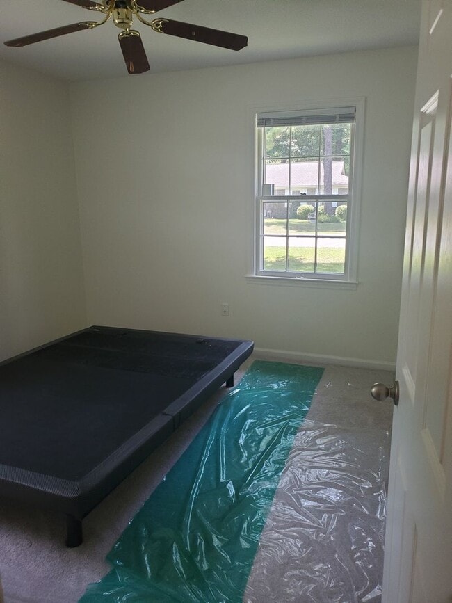 Building Photo - 4591 Garwood Dr