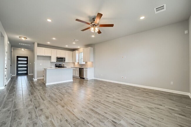 Foto del edificio - 2924 Sage Ranch Dr