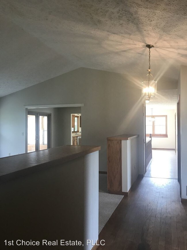 Building Photo - 2 br, 2 bath House - 11921 Shady Pines Drive