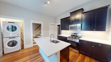Building Photo - 1689 N 4th St