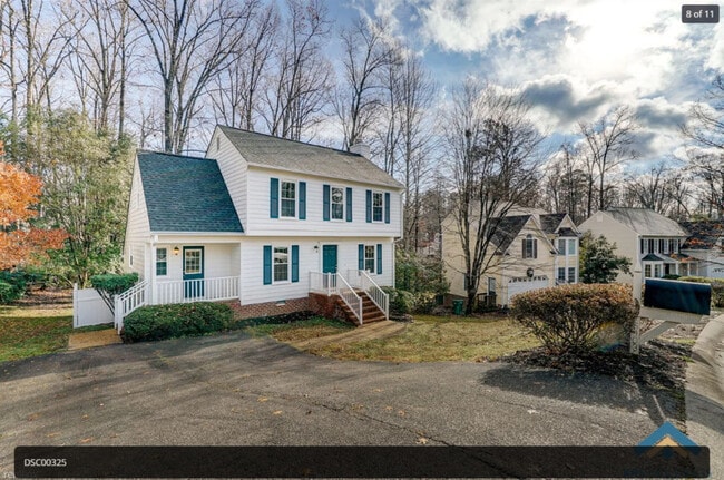 Building Photo - 5403 Chestnut Bluff Rd