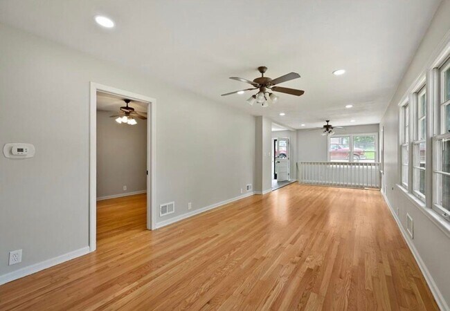 Foto del edificio - 3605 S Norwood Ave