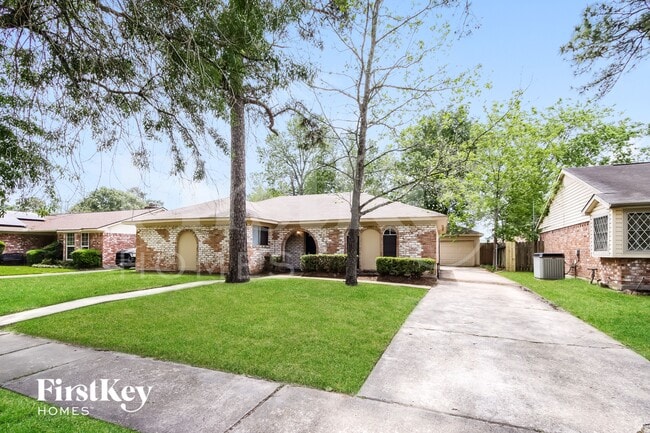 Building Photo - 7206 Foxmar Ln