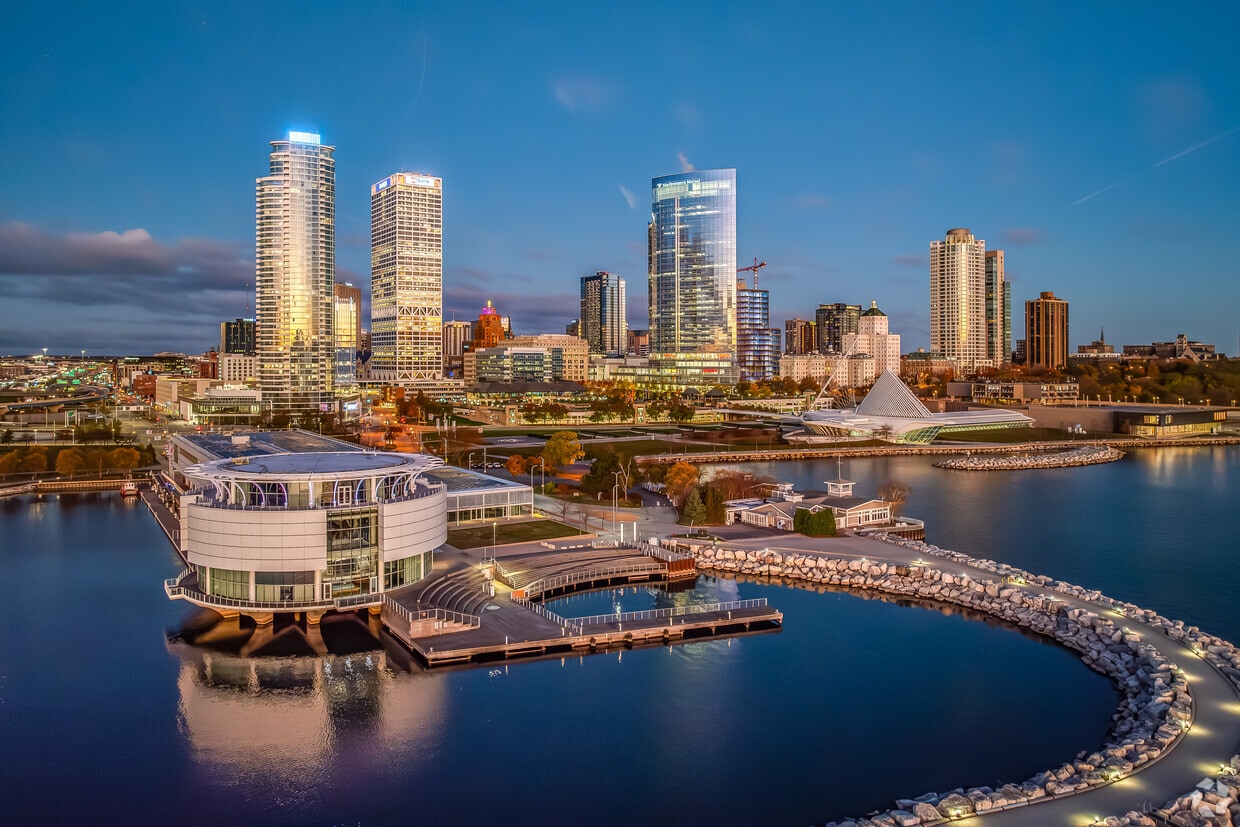 Milwaukee city image
