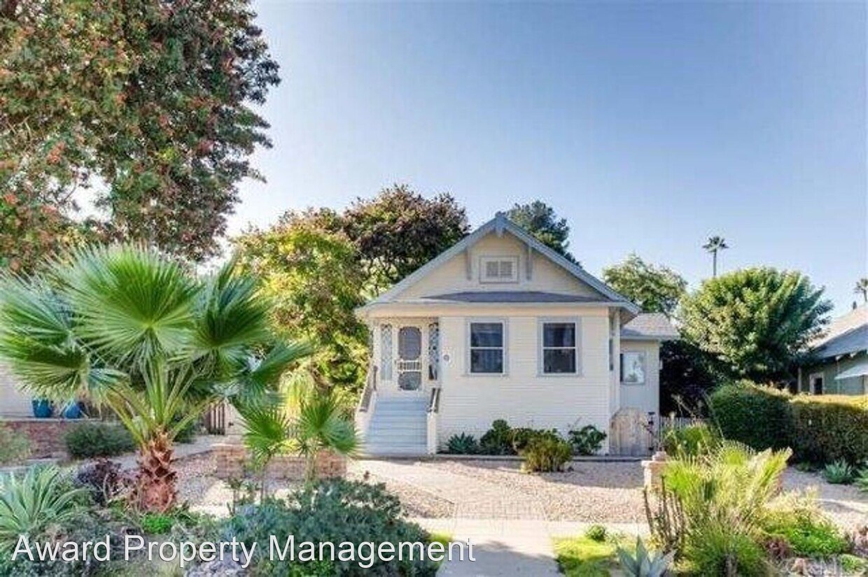 Primary Photo - 3 br, 1 bath House - 4630 Date Ave