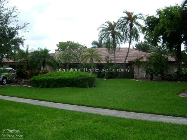 Primary Photo - 7197 Encina Ln