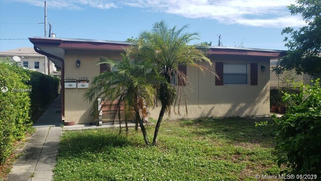 Foto del edificio - 1209 N 17th Ave