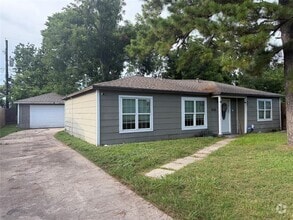 Building Photo - 4121 Clover St